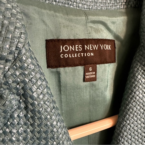 Jones New York Jacket - Picture 7 of 8
